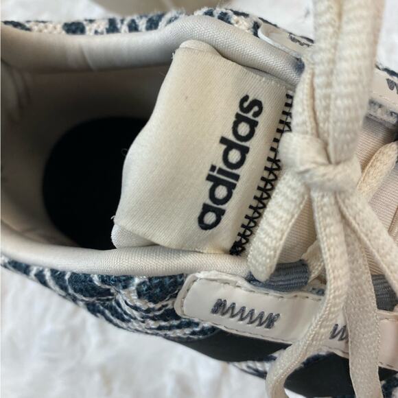 Adidas Cheetah Print Cloudfoam Running Shoes Sneaker Women's Size 8 Men's Size 7 - Picture 10 of 11